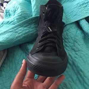 Black converses
